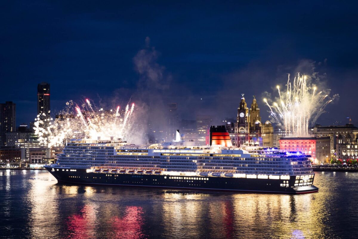 Cunard Unveils “Sea of Glamour” Exhibition Cunard Unveils “Sea of Glamour” Exhibition