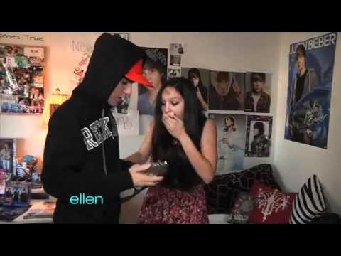 Justin Bieber Surprises Fans Justin Bieber Surprises Fans