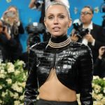Miley Cyrus Reveals Brutal Infection Miley Cyrus Reveals