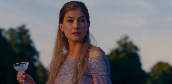 Rosamund Pike Recalls