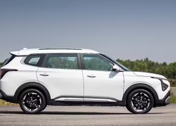 Kia Carens Clavis EV India